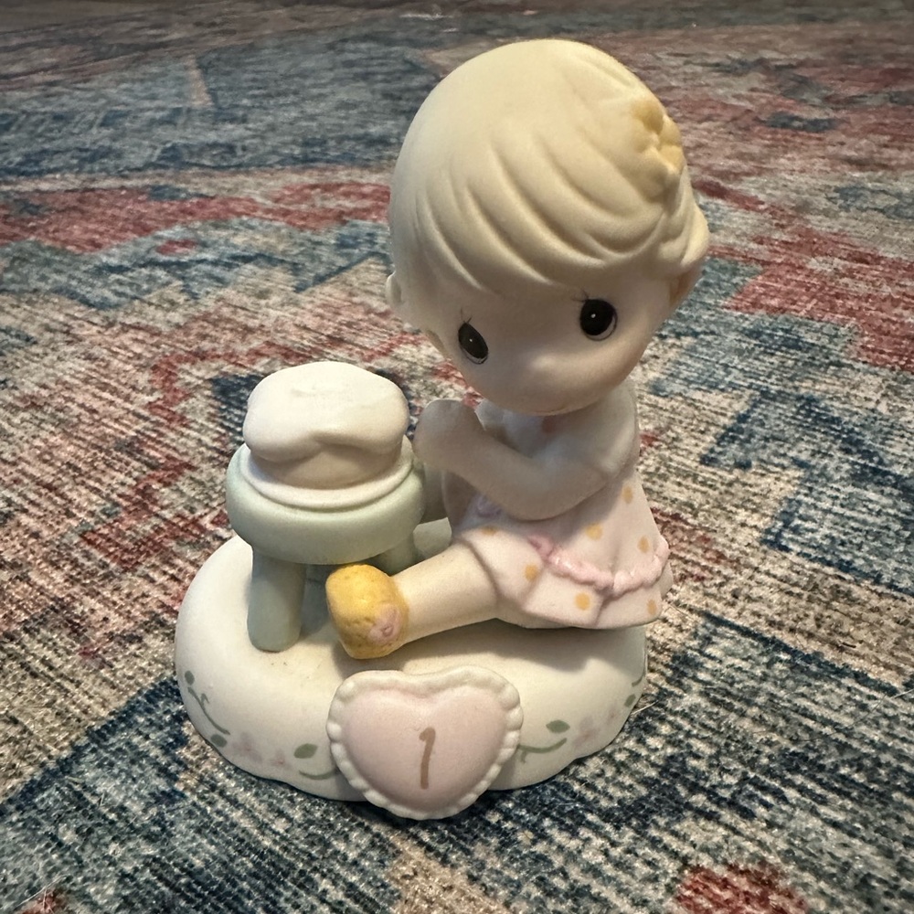 Precious Moments Growing in Grace Age 1